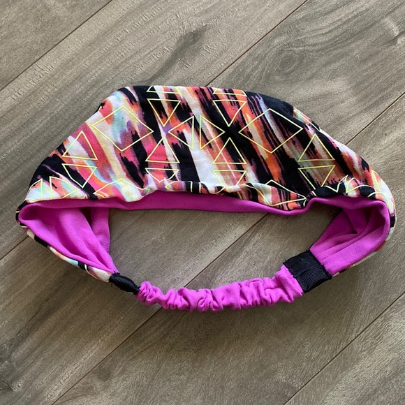 Headband - Picture 1 of 3